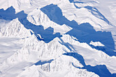Berge und Schatten in Alaska
