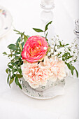 Floral table decoration