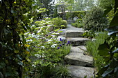 Treppenlauf im Garten