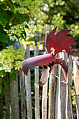 Decorative figure in the garden