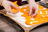 Pumpkin pizza - Put the pumpkin on the tray