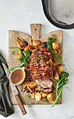 Roast pork with apples and potatoes from the slow cooker