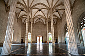 Im Inneren der Lonja von Palma de Mallorca. Gotische Architektur auf Mallorca. Hauptfassade des Marktes der gotischen Zivil. Balearische Inseln Spanien