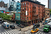 10th avenue seen from New york high line new urban park formed from an abandoned elevated rail line in Chelsea lower Manhattan New york city HIGHLINE, USA