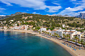 Luftaufnahme des Strandes Platja de Port de Soller, Port de Soller, Mallorca, Balearen, Spanien