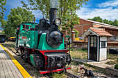 Lokomotive Aliva nº 4 im Zug El Tren de Arganda oder Tren de la Poveda in Arganda del Rey, Madrid, Spanien