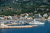 Port de Soller, harbour town at North West of Mallorca, Mallorca, Balearic islands, Spain