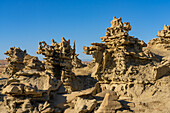 Fantastisch erodierte Sandsteinformationen in der Fantasy Canyon Recreation Site, in der Nähe von Vernal, Utah