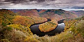 France, Puy de Dome, Queuille, the meander of Queuille formed by Sioule, nearly 2 km long, encloses the peninsula of Murat, located in the town of St Gervais d'Auvergne