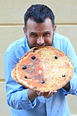 Frankreich, Bouches du Rhone, Marseille, Stadtteil Noailles, die 1943 eröffnete Pizzeria Sauveur, ihr Besitzer Fabrice Giacalone