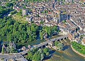 Frankreich, Seine et Marne, Moret sur Loing, die Stadt (Luftaufnahme)