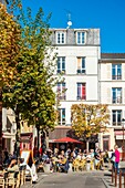 France, Yvelines, Versailles, market place, restaurants