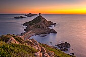 Frankreich, Corse du Sud, Ajaccio, die Sanguinaires-Inseln bei Sonnenuntergang