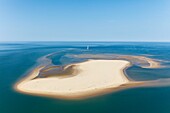 Frankreich, Gironde, Le Verdon sur Mer, Cordouan-Leuchtturm und l'Ile sans Nom (Luftaufnahme)