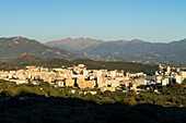 Frankreich, Corse du Sud, Ajaccio, die neue Stadt vom Feld von Milelli aus gesehen
