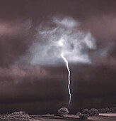 Lightning strike, infrared image