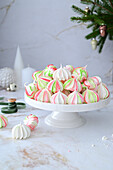 Meringue dots with pastel stripes