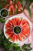 Wassermelonen-Sticks mit Minzmarmelade