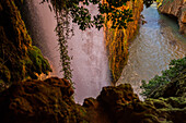 Naturpark Monasterio de Piedra, rund um das Monasterio de Piedra (Steinkloster) in Nuevalos, Zaragoza, Spanien