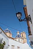Kirche in der Altstadt von Altea, Alicante, Spanien