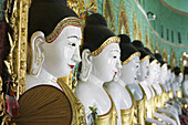 Statuen in einem buddhistischen Tempel; Bagan, Birma