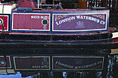 Kanalboot an der Camdener Schleuse; London, England