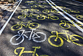 Fahrradstempel auf der Straße nach Cragg Vale; Yorkshire, England