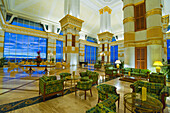 Hauptfoyer im Empire Hotel und Country Club; Bandar Seri Begawan, Brunei