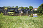 Die Brücke von Burin, die in der Mona Lisa dargestellt ist; Arezzo, Italien.