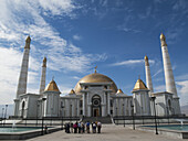 Saparmurat Niyazov (Turkmenbashi) Mausoleum, in der Nähe von Aschgabat; Turkmenistan