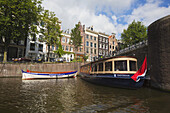 Grachten-Szene; Amsterdam, Holland