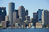 Der Hafen von Boston von der Bucht aus gesehen; Boston, Massachusetts, Vereinigte Staaten von Amerika