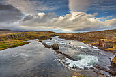Fluss Grimsa bei Fossatun, in der Nähe von Borgarnes, Island; Island