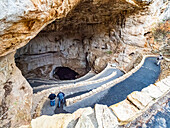 Eingang zur Haupthöhle im Carlsbad Caverns National Park, UNESCO-Weltkulturerbe, in den Guadalupe Mountains, New Mexico, Vereinigte Staaten von Amerika, Nordamerika