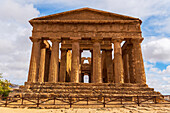 Der Concordia-Tempel, Tal der Tempel, UNESCO-Welterbe, Agrigent, Sizilien, Italien, Mittelmeer, Europa