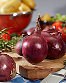 Red onions, Allium cepa