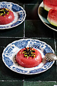 Sizilianischer Wassermelonenpudding (Gelo di anguria)