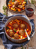 Pumpkin stew with meatballs and vegetables