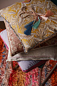 Cushion with velvet cover and oriental patterns