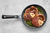 Ossobuco with thyme