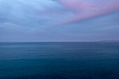 Meer und Himmel bei Sonnenuntergang, Yelapa, Jalisco, Mexiko