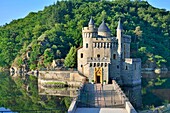 Frankreich, Loire, Saint Priest La Roche, das Schloss und die Loire