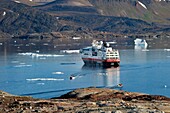 Greenland, North West coast, Smith sound north of Baffin Bay, Inglefield Land, site of Etah, today abandoned Inuit camp that served as a base for several polar expeditions, MS Fram cruse ship from Hurtigruten at anchor in Foulke fjord