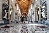 Italy, Lazio, Rome, historical center listed as World Heritage by UNESCO, interior of the Basilica of San Giovanni in Laterano (St. John Lateran)