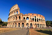 Italien, Latium, Rom, historisches Zentrum, von der UNESCO zum Weltkulturerbe erklärt, das Kolosseum ist das größte Amphitheater des Römischen Reiches, erbaut zwischen 70 und 80 n. Chr.