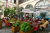 Italien, Toskana, Florenz, historisches Zentrum, von der UNESCO zum Weltkulturerbe erklärt, Restaurant Quinoa