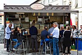 Italien, Toskana, Florenz, historisches Zentrum, das von der UNESCO zum Weltkulturerbe erklärt wurde, Piazza de' Nerli, Trippaio di San Frediano, einer der besten Sbucciato, das traditionelle florentinische Sandwich aus Kutteln
