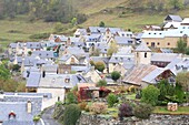 Frankreich, Hautes Pyrenees, Aure-Tal, Aulon, Dorf auf 1.200 Meter Höhe