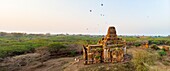 Myanmar (Burma), Region Mandalay, buddhistische archäologische Stätte von Bagan, die von der UNESCO zum Weltkulturerbe erklärt wurde (Luftaufnahme)