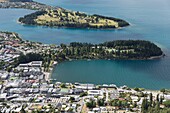 New Zealand, South Island, Otago region, city of Queenstown and Wakatipu lake